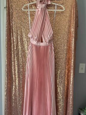 L’IDEE Pleated Satin Halter Maxi Dress in light Dusty Rose NWT